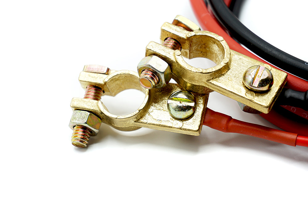 400-04150 - 4 mm² Batterieanschlußkabel BAKA20 mit 20 A Sicherung und Polklemmen im Set (4)
